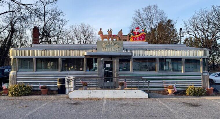 Iconic small-town diners that still serve meals like it's 1975