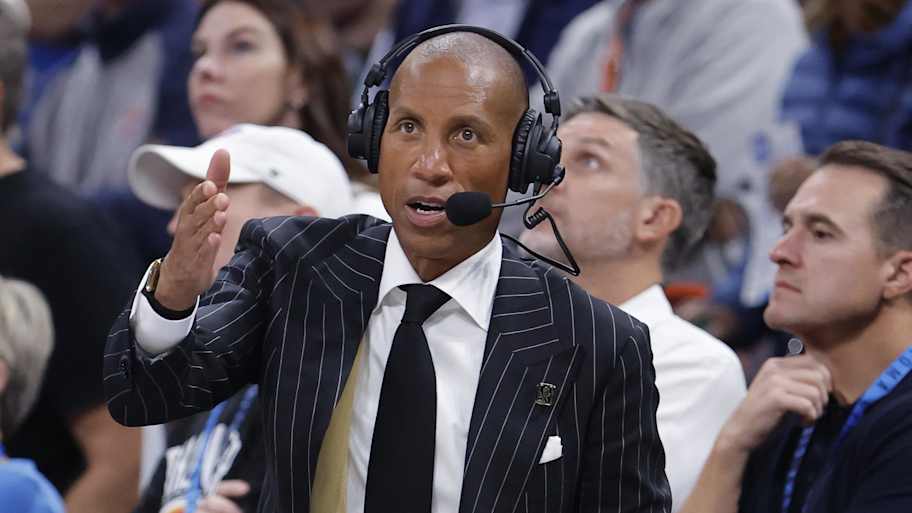 Viral Knicks fan reveals what he said about Reggie Miller