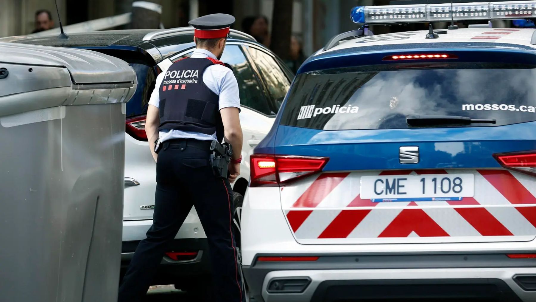 Matan a tiros a un hombre frente a una comisaría de Barcelona en plena ...