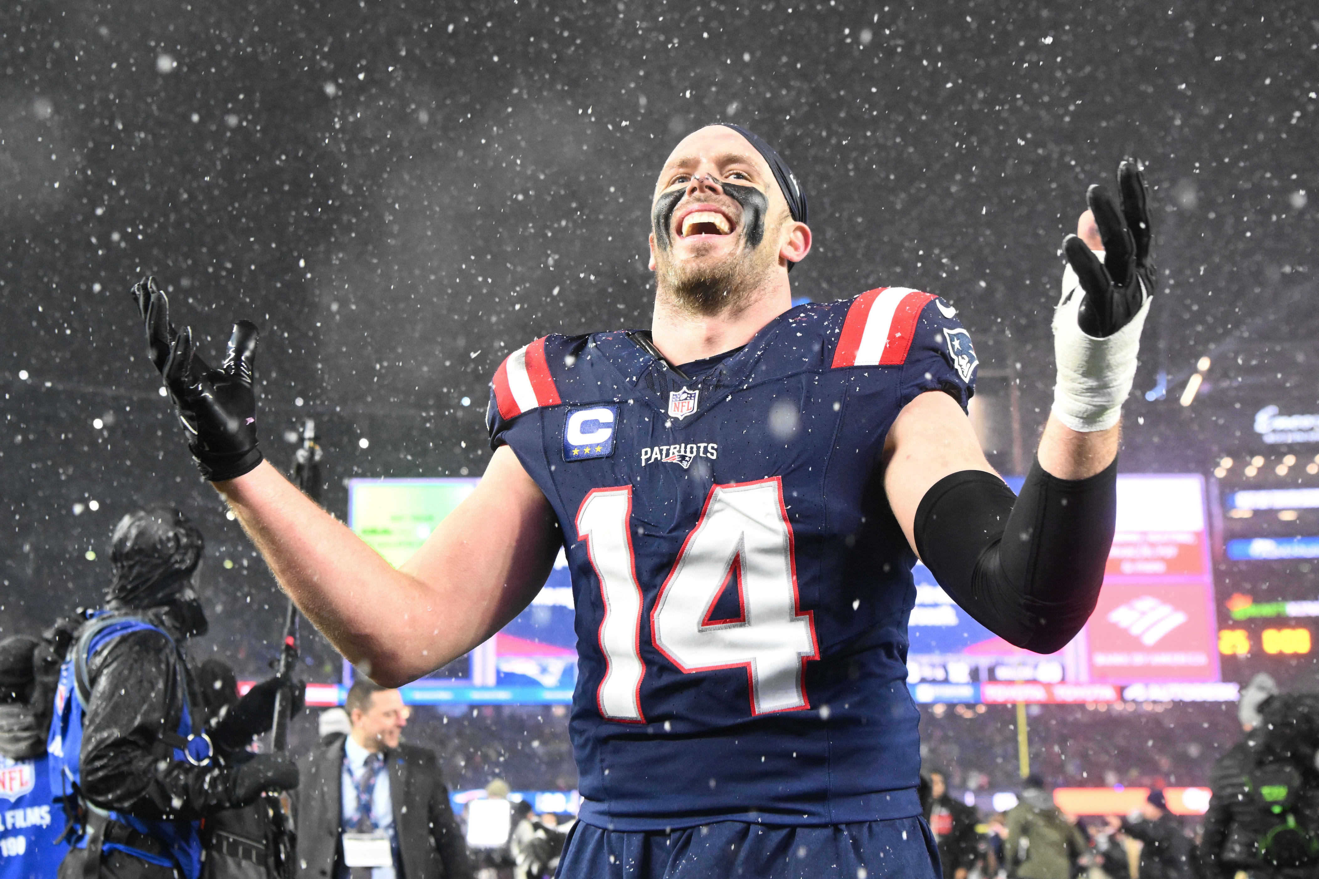 Robert Spillane breaks silence on injury, chances of playing in SB LX<br><br>