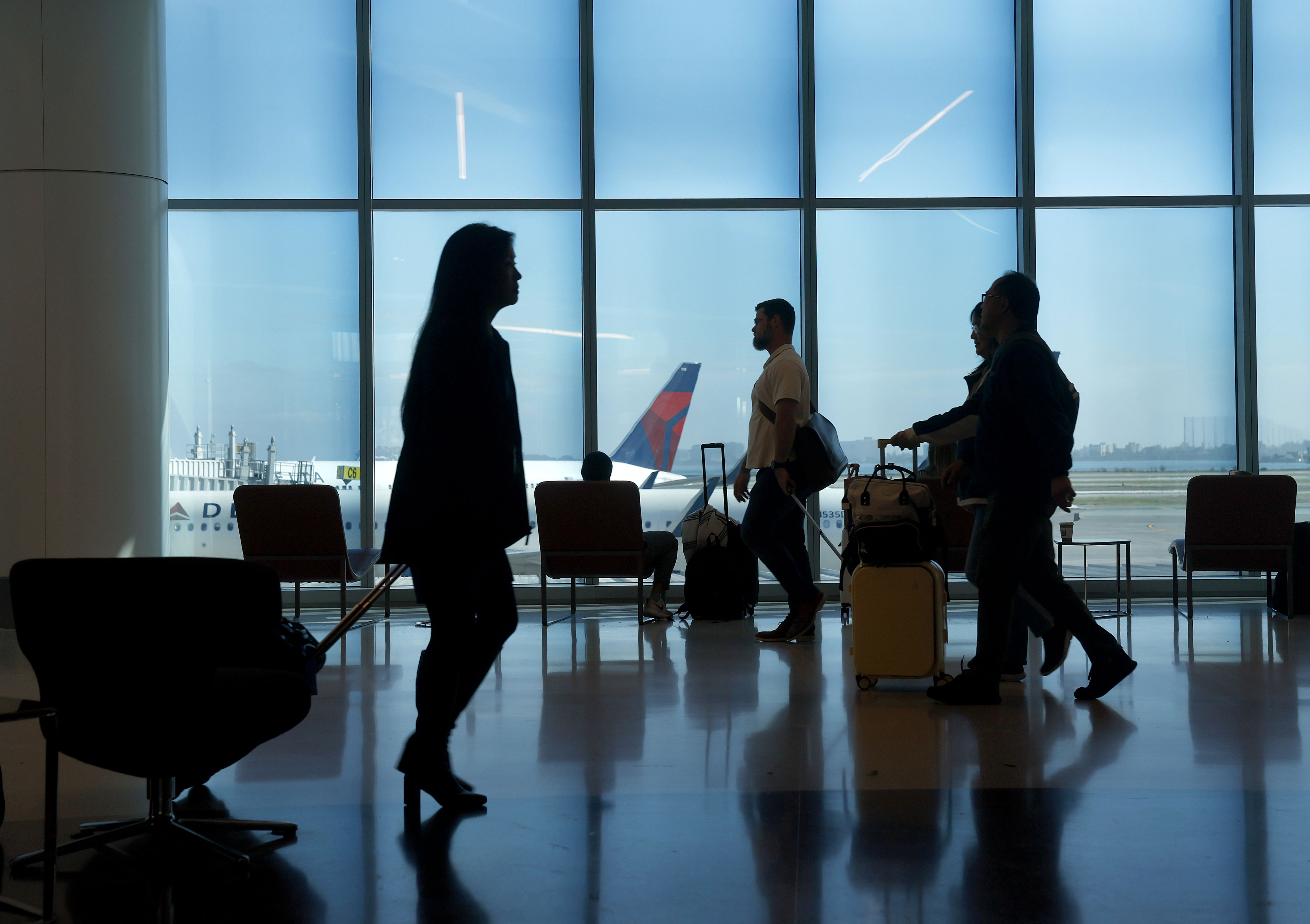 United Airlines issues check-in warning to passengers<br><br>