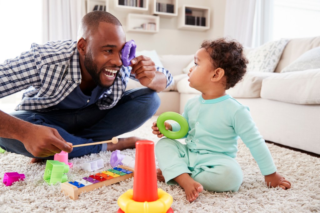 Dads’ parenting has a bigger impact on kids’ health than moms’: study