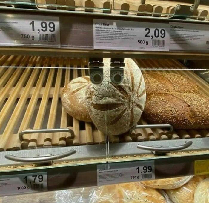37 of the best chaotic food pics that might raise a few questions