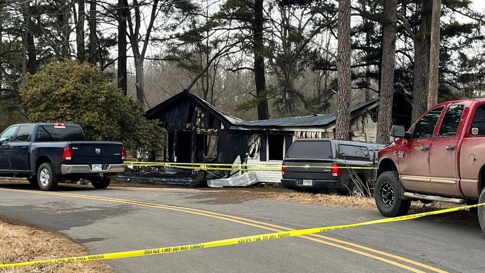 3 children killed in Conway County house fire