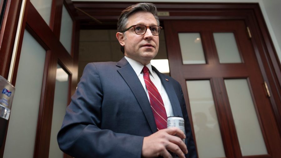House GOP wins key vote to advance funding bill, end partial shutdown