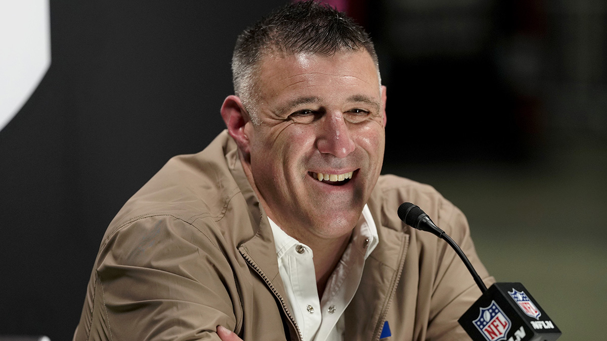 Live updates: Patriots news, interviews and more from day 2 of Super ...