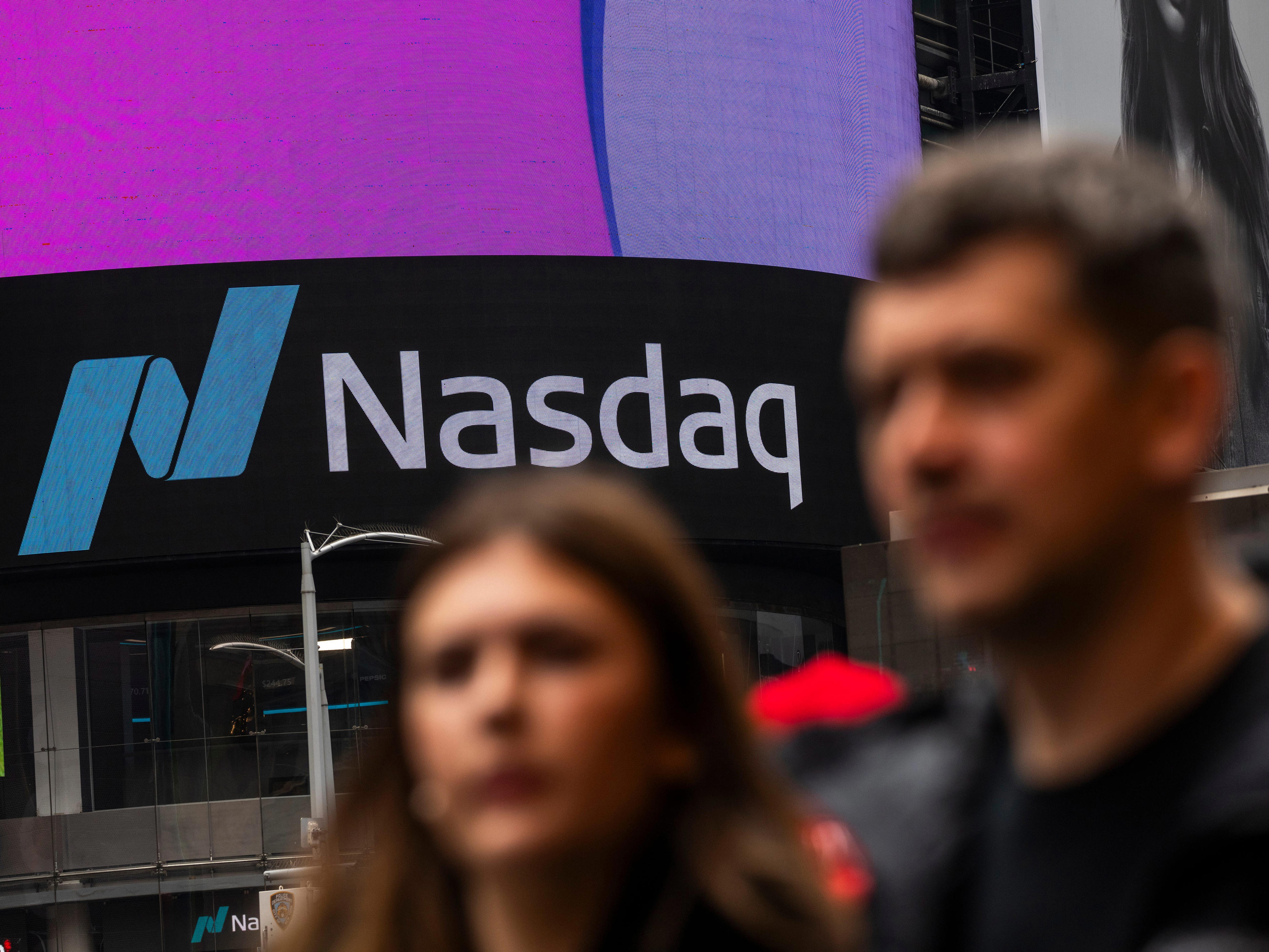 Tech stocks are leading a fresh market sell-off as oil prices spike