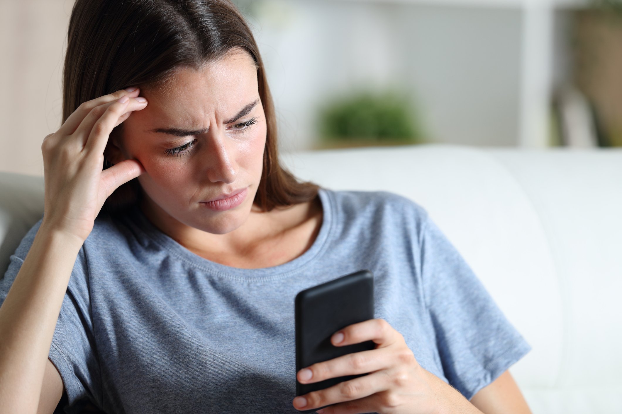 Woman ‘shaking in rage’ at text she gets from in-laws: ‘Baiting you’