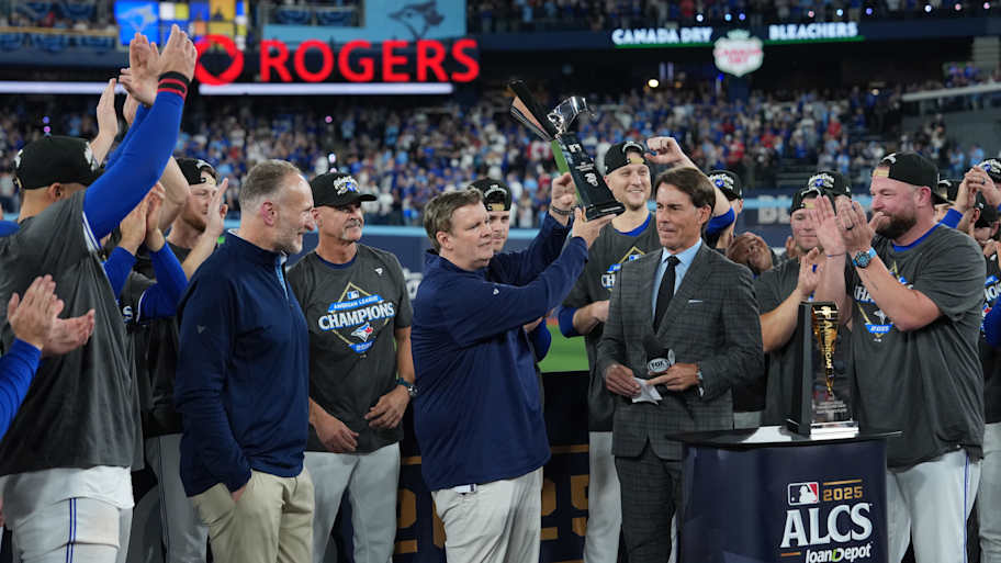 Blue Jays World Series run might've given Rogers the financial boost ...