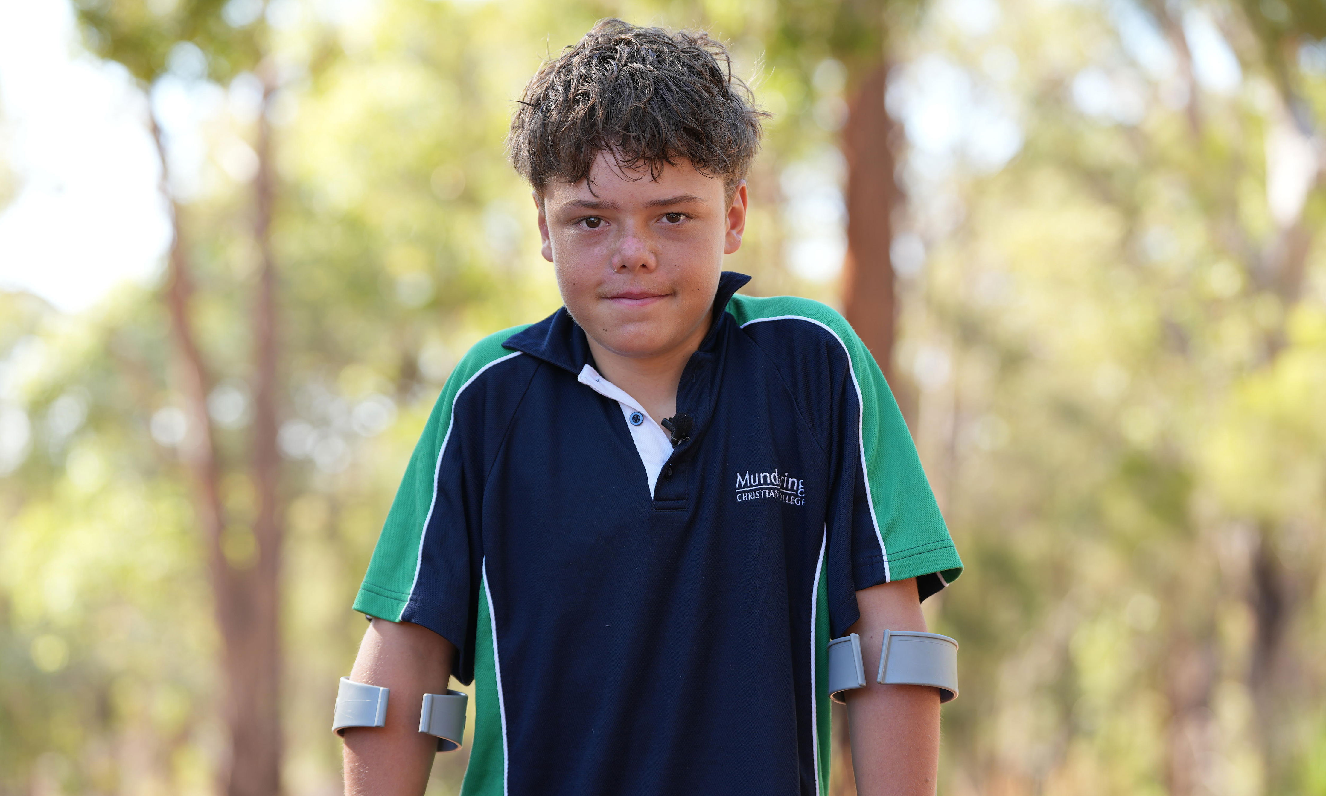 13-year-old swims four hours in open ocean to save mother and siblings