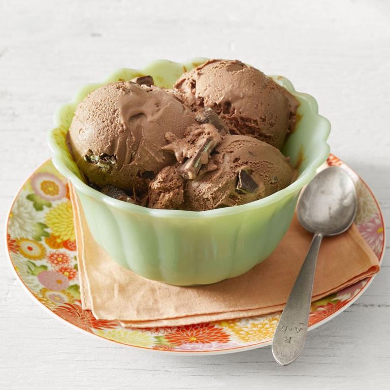 Chocoholics, these 50 desserts are all impossible to resist