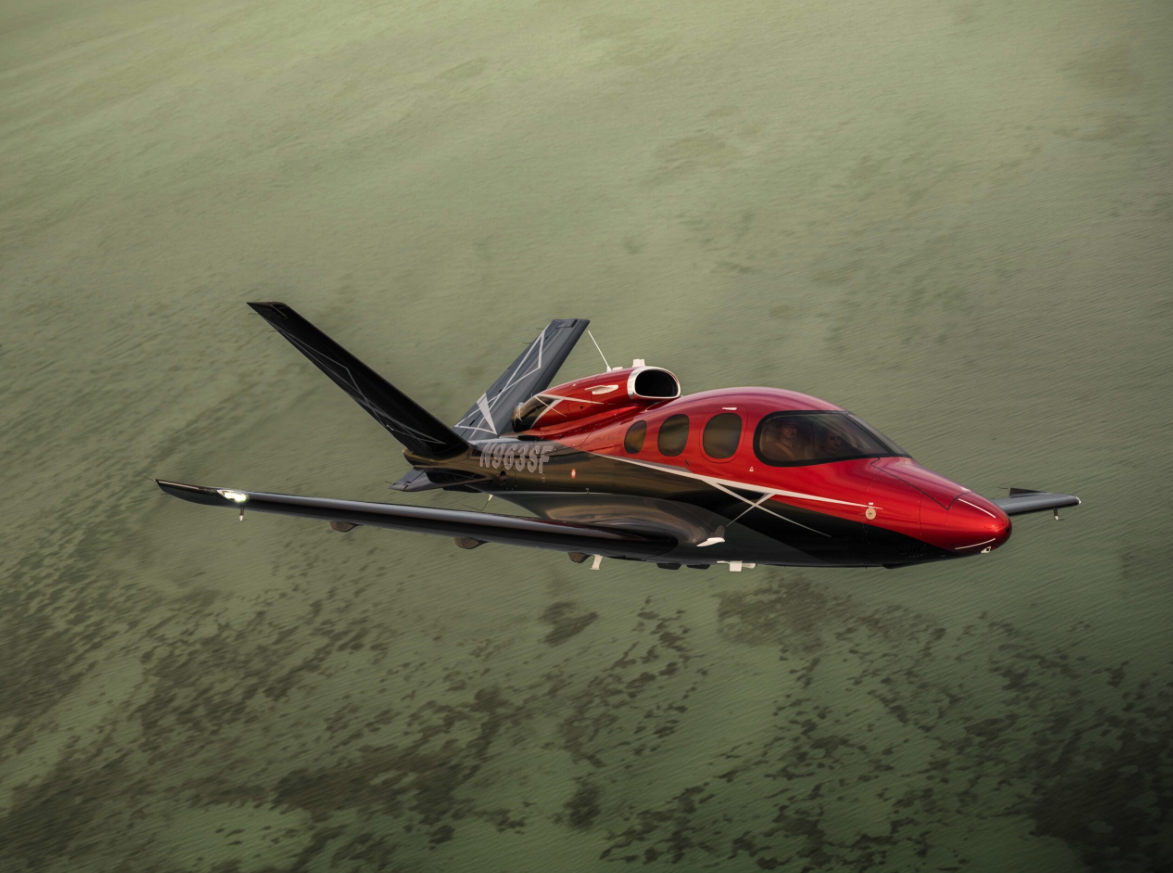 Cirrus again tops GA aircraft deliveries in 2025