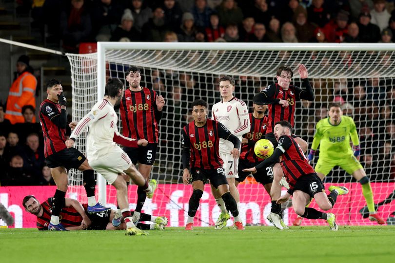 BOURNEMOUTH, ENGLAND - JANUARY 24: Dominik Szoboszlai of Liverpool scores his team's second goal from a free kick during the Premier League match between Bournemouth and Liverpool at Vitality Stadium on January 24, 2026 in Bournemouth, England. (Photo by Michael Steele/Getty Images)