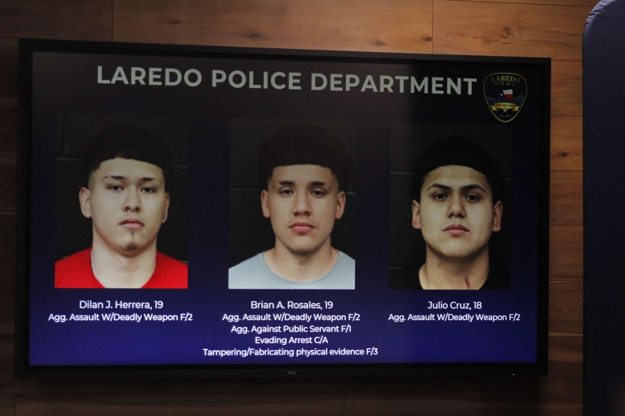 Teen suspect wanted after Laredo shooting leaves man in critical condition<br><br>
