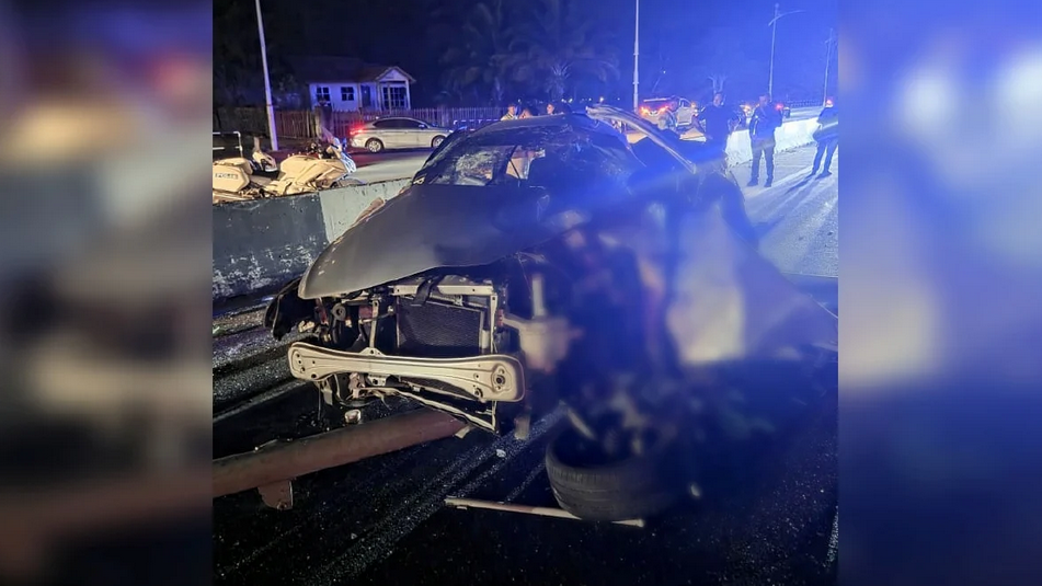Suspected female drug dealer killed, companion seriously injured in crash