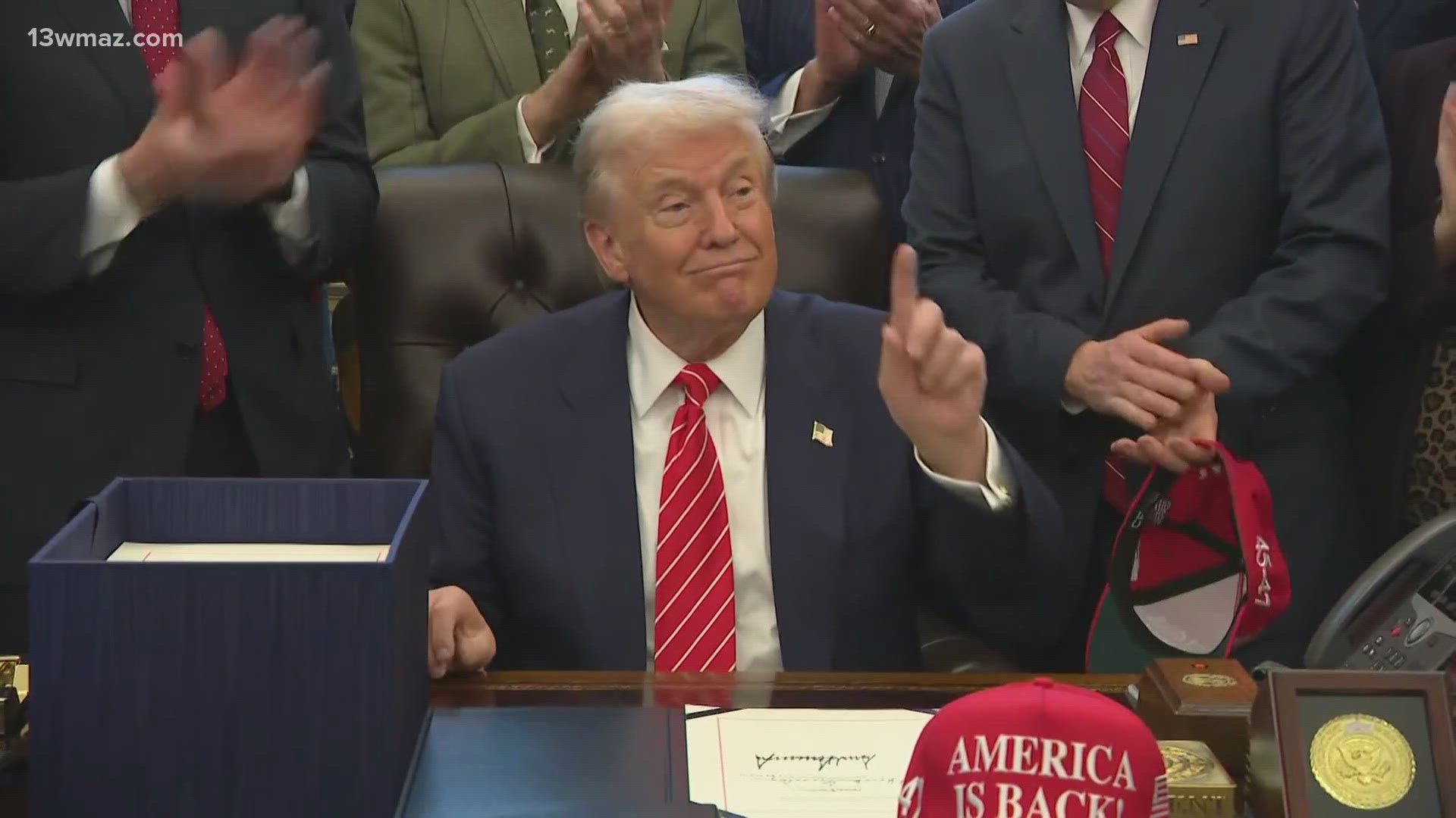House passes government funding bill helping end partial government ...