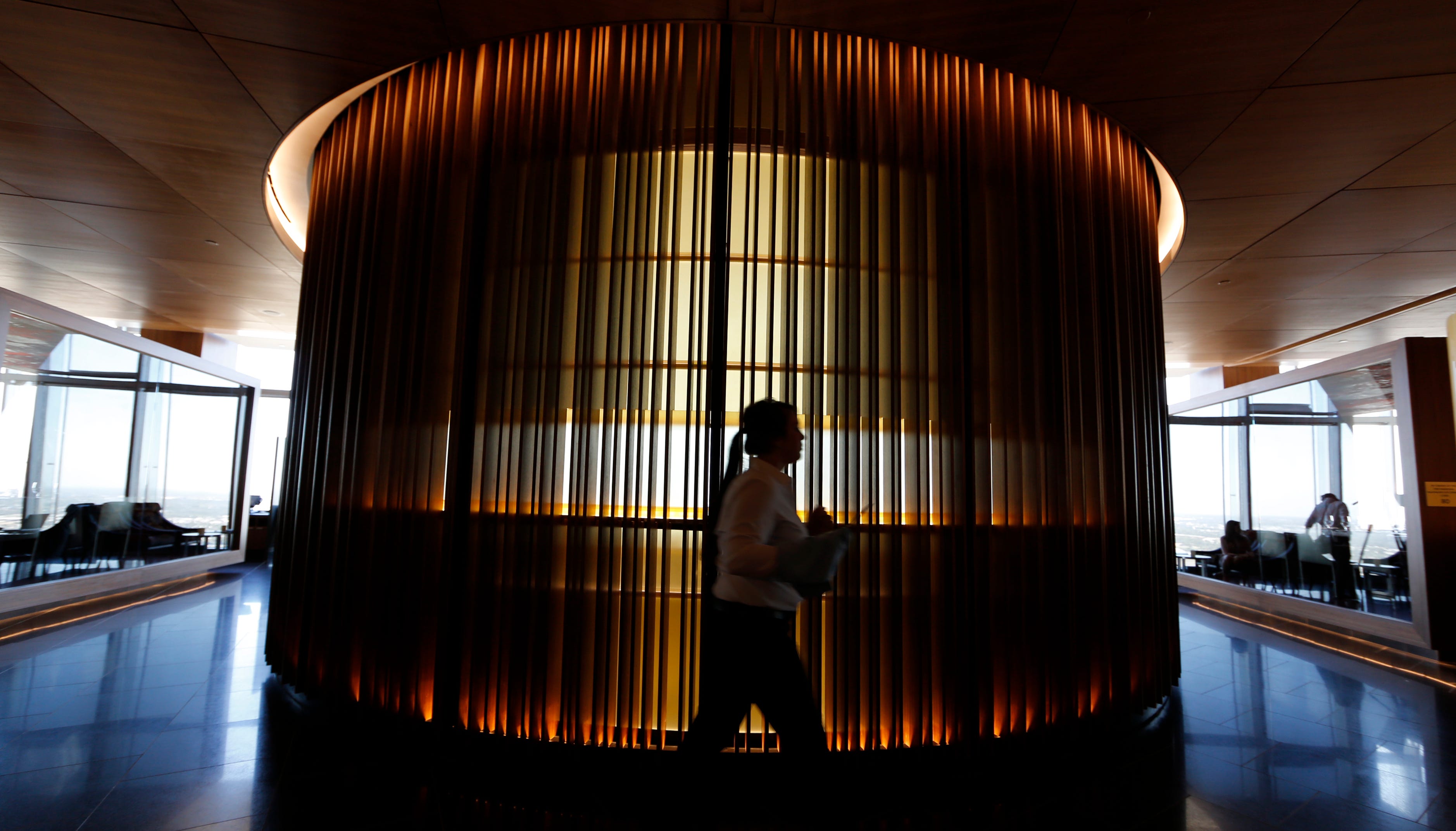 What will happen to VAST, other Devon Tower restaurants after HQ moves?