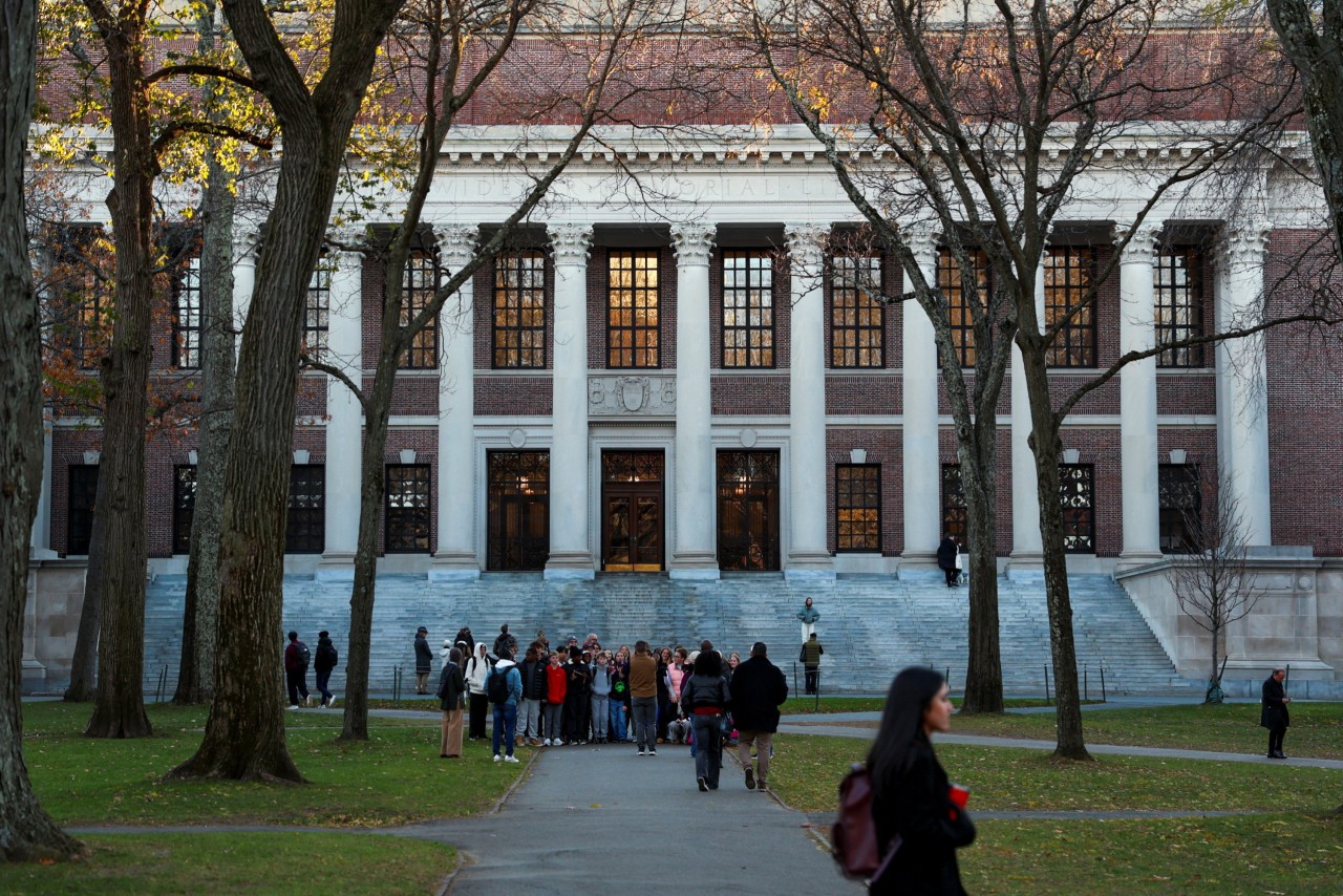 Trump escalates Harvard fight—but the university’s position has strengthened<br>