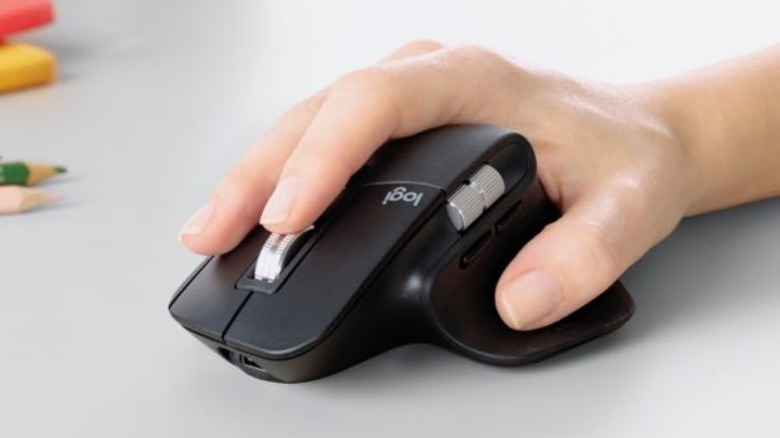 8 best uses for old computer mice
