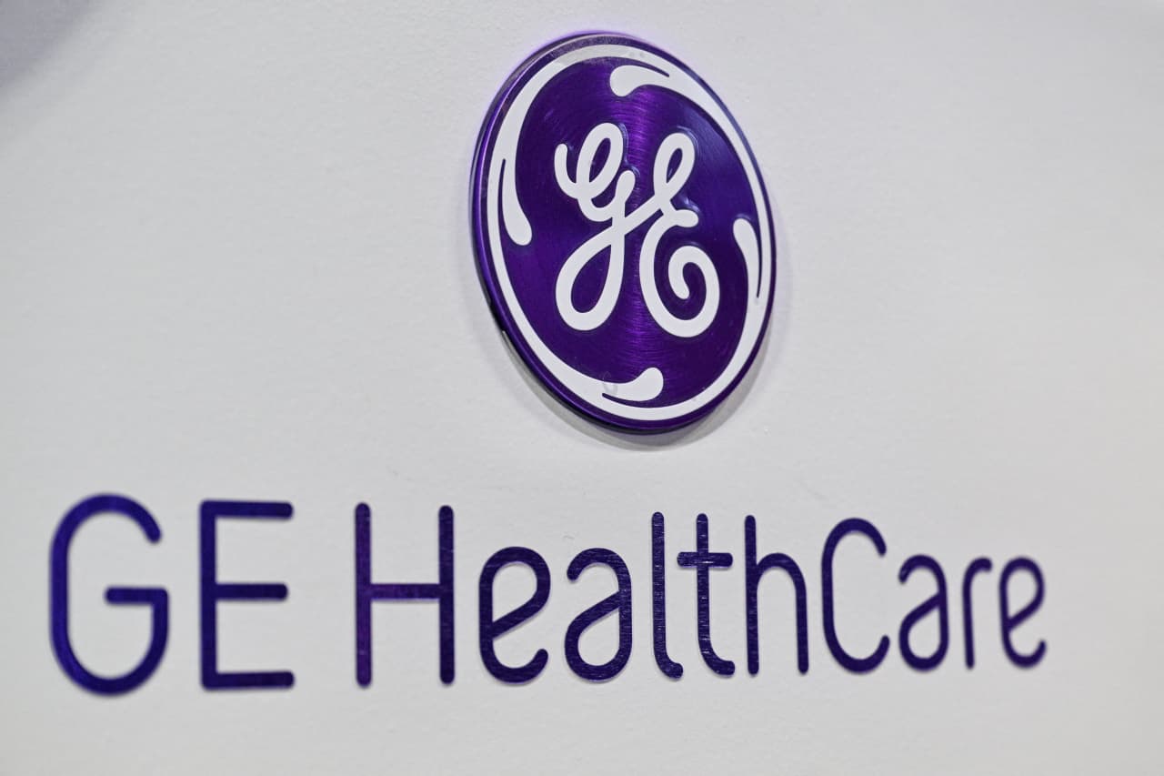 AA1VDXyF GE HealthCare stock soars after earnings relief