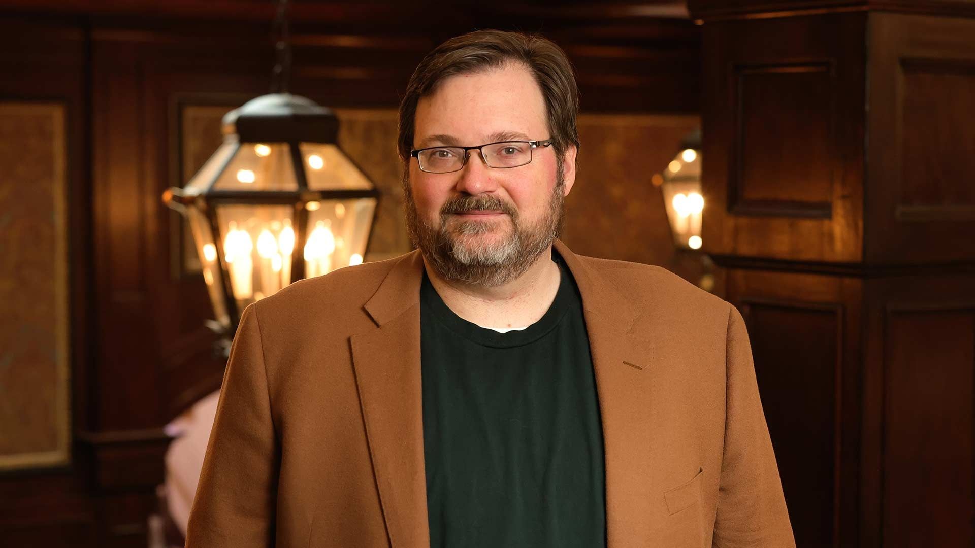 Brandon Sanderson announces surprise Stormlight release
