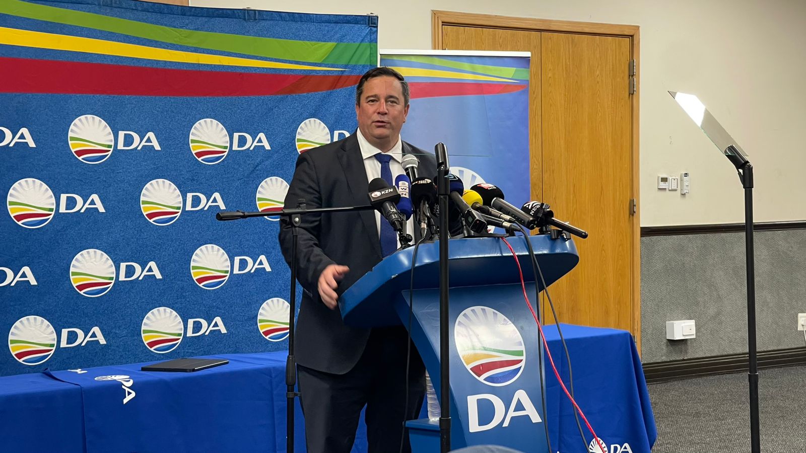 It's mission accomplished, says Steenhuisen as he exits DA leadership race