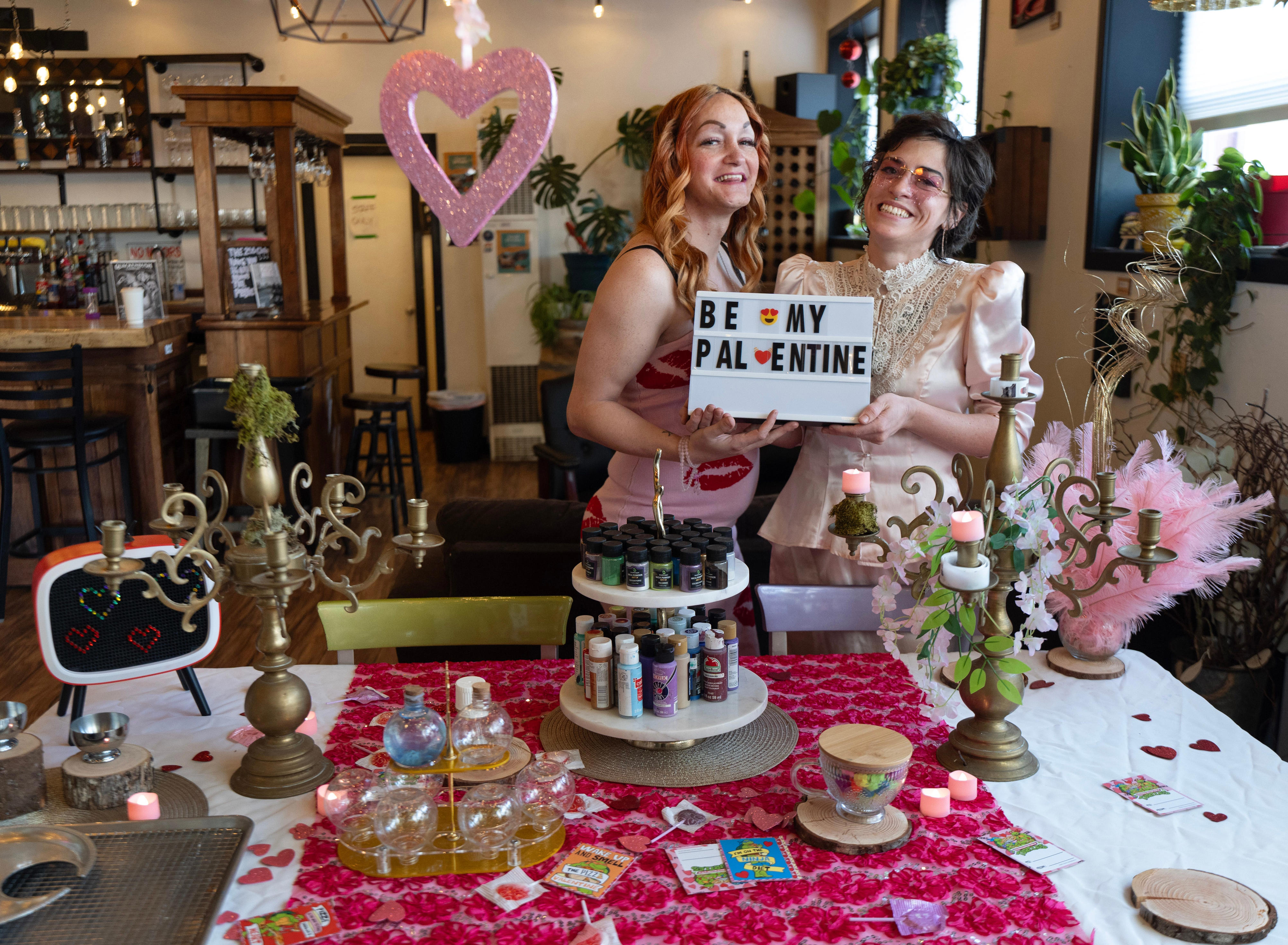 Struggling to make friends in Eugene? Event offers 'palentine' alternative