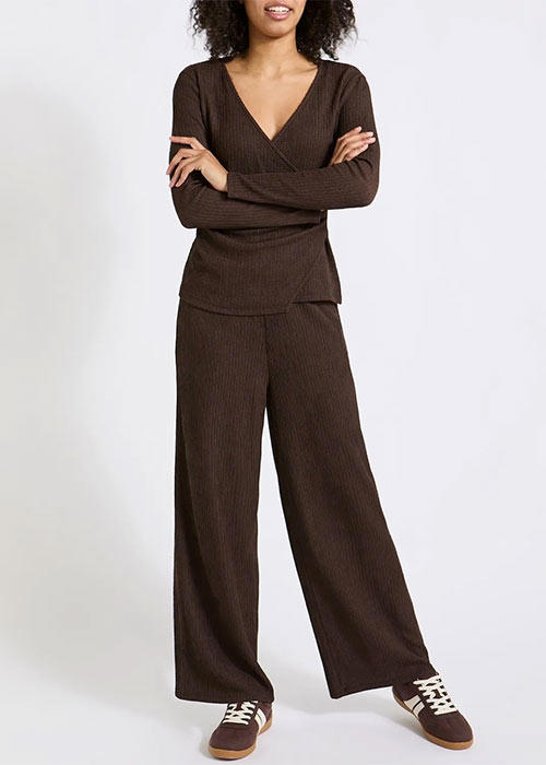 Dunnes drop comfy €40 set perfect for busy mornings you have no clue ...