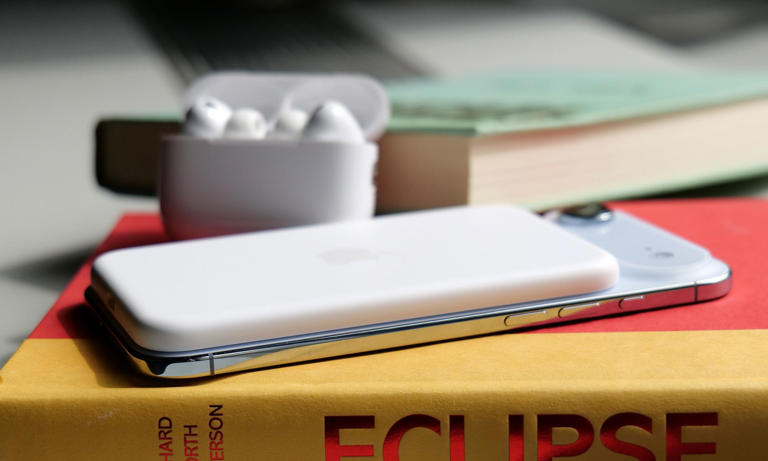 Apple's iPhone Air MagSafe battery is cheaper than ever