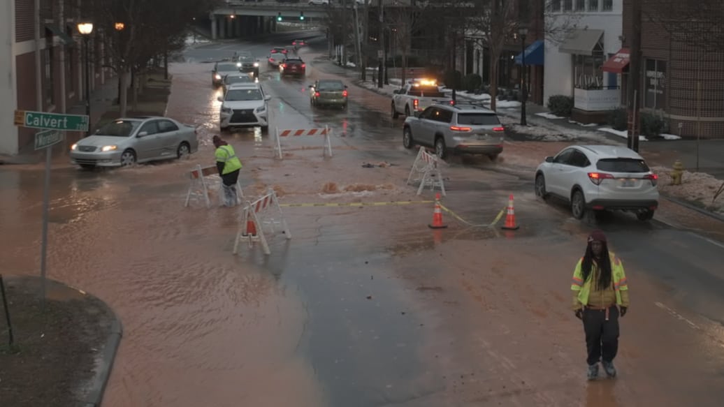 Water main break floods busy street near Uptown Charlotte