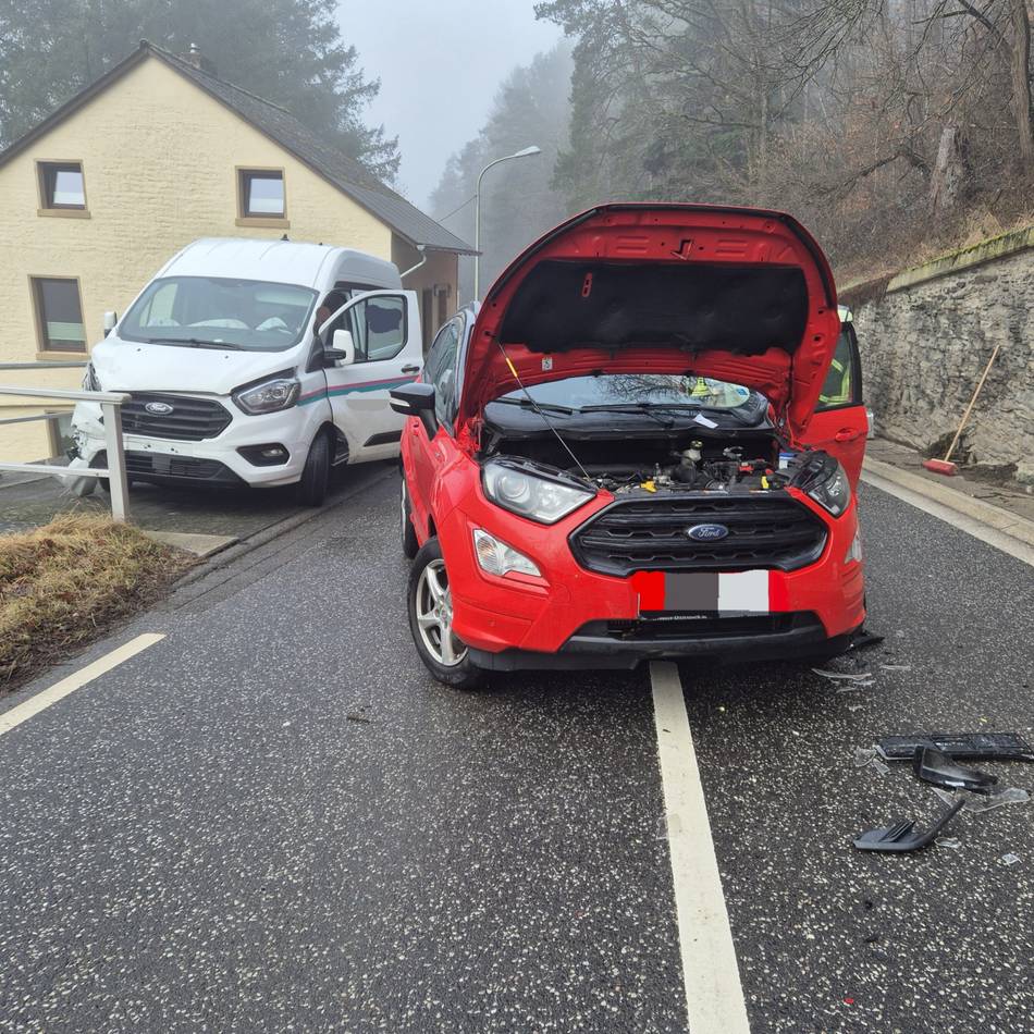 Vorfahrt missachtet: Zwei Autos kollidieren auf der L146
