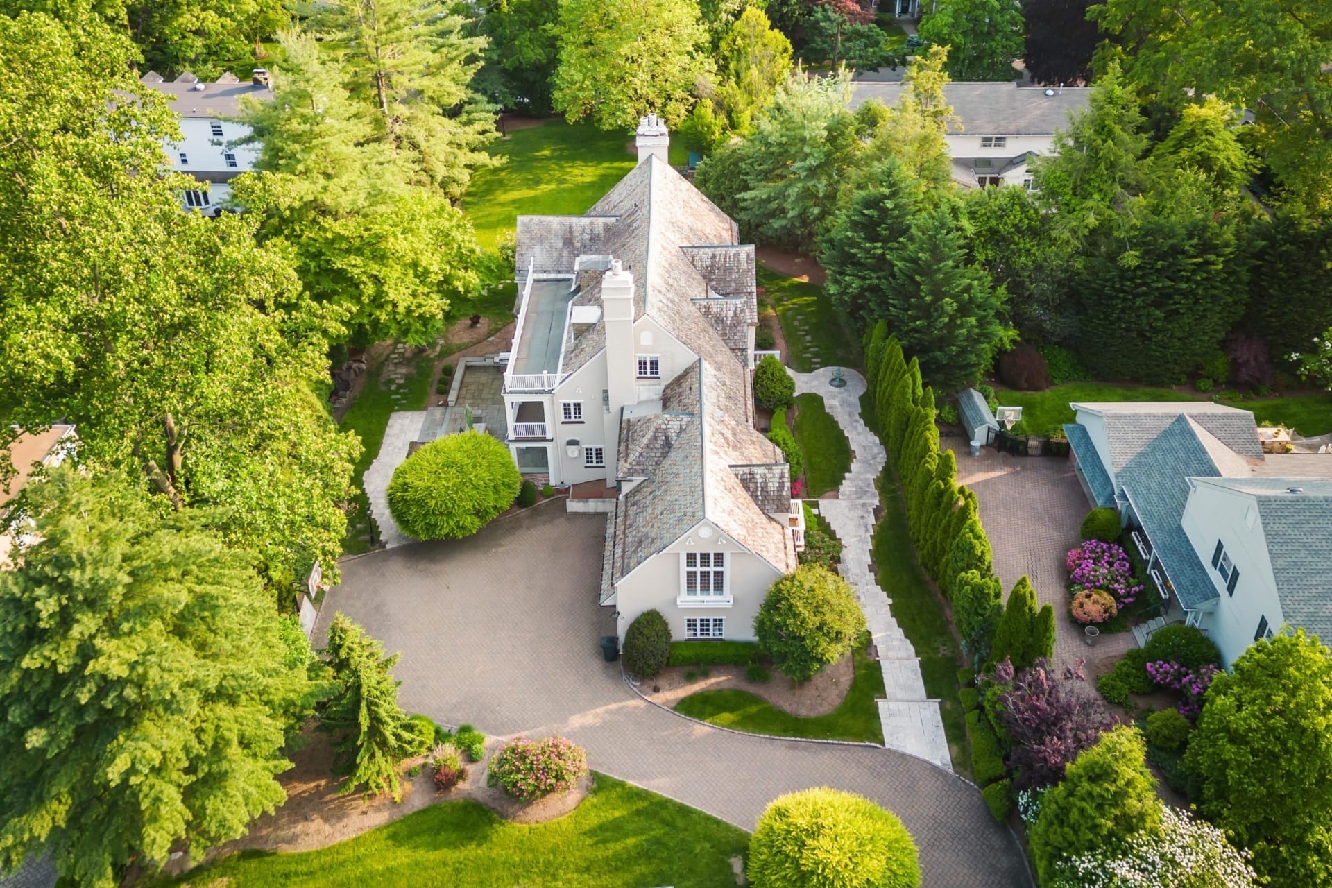 5 NJ suburbs rank among America's wealthiest — one is new to the list