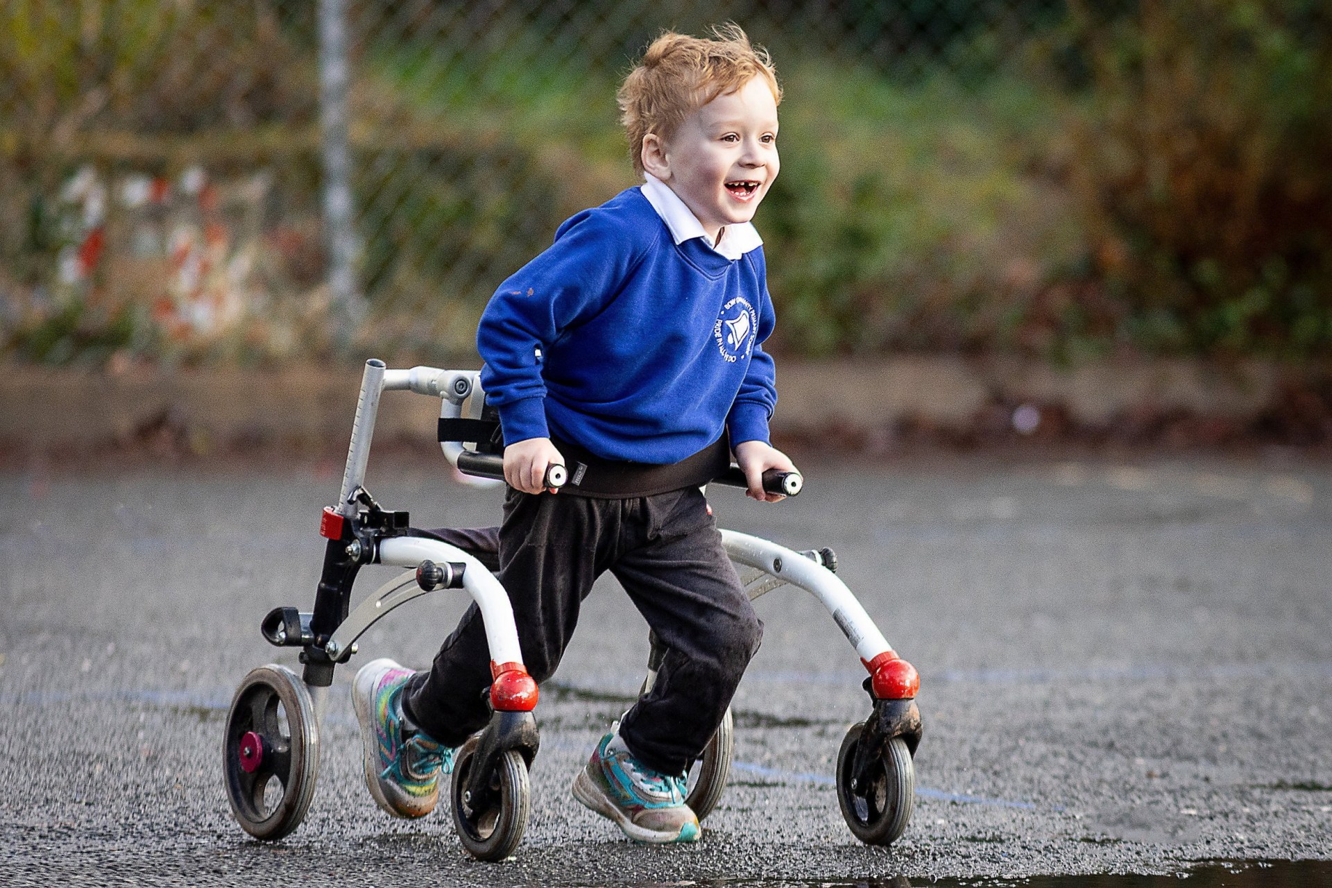 Boy, four, with cerebral palsy runs more than 100 miles to raise £1,000 ...