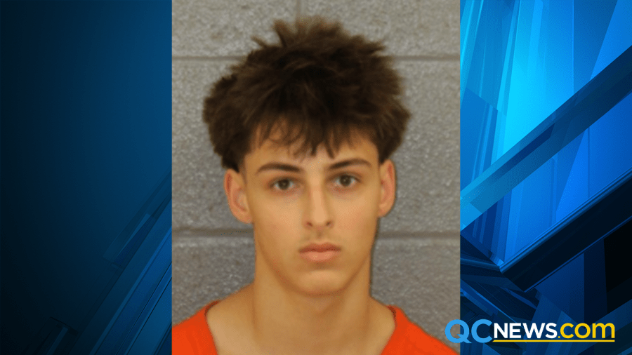 Teen indicted; accused of driving 100+ mph in crash that killed 2 women ...