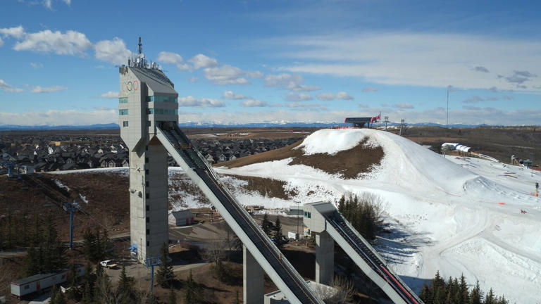 Nobody wants to host the Olympics: Calgary balking at 2026 bid is ...