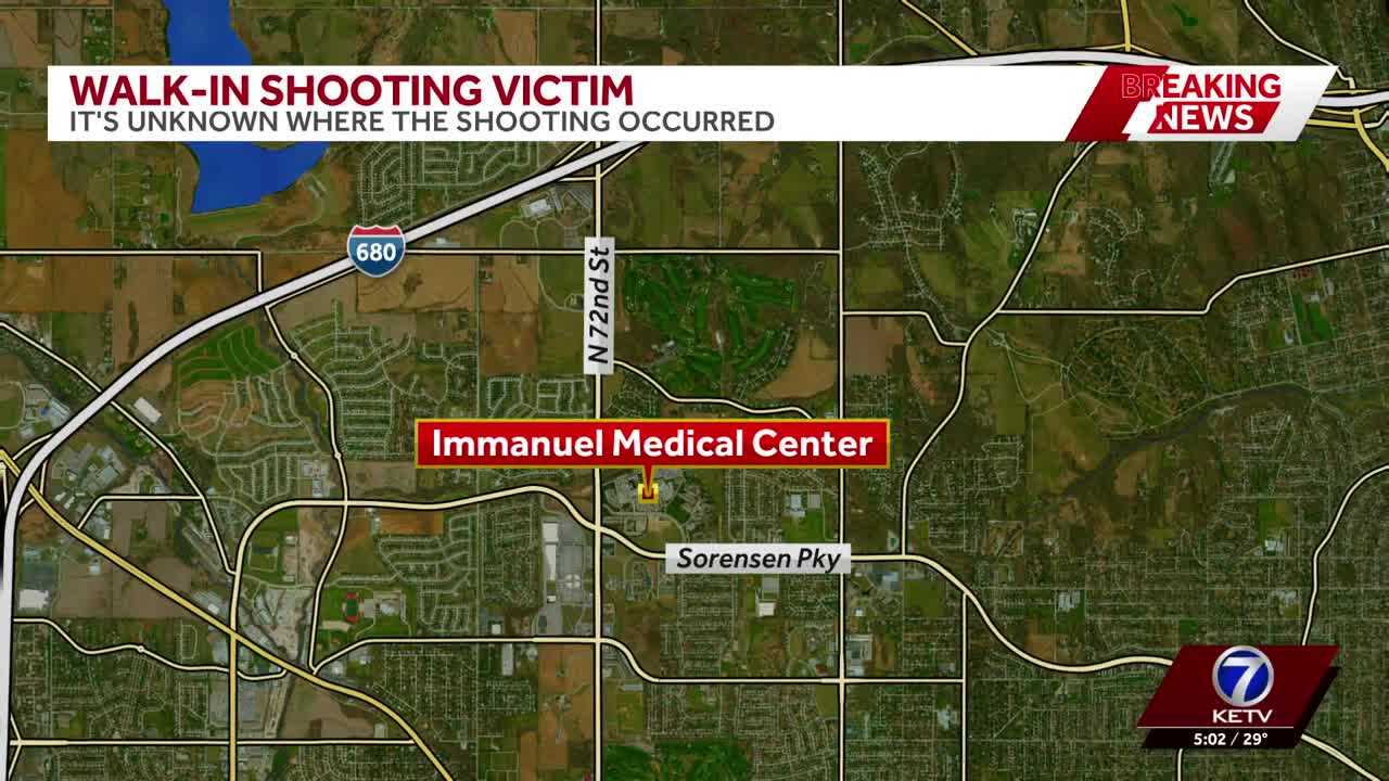 Person walks into Omaha hospital with gunshot wound