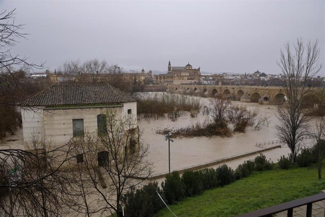 Temporal.- La ciudad no registra incidencias reseñables y las ...