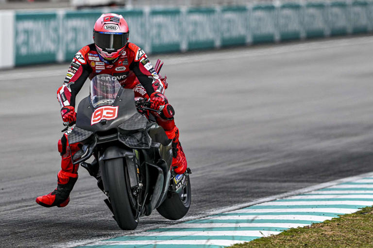 Marc Márquez ha pedido, por favor, el fichaje de Àlex Márquez a Ducati ...