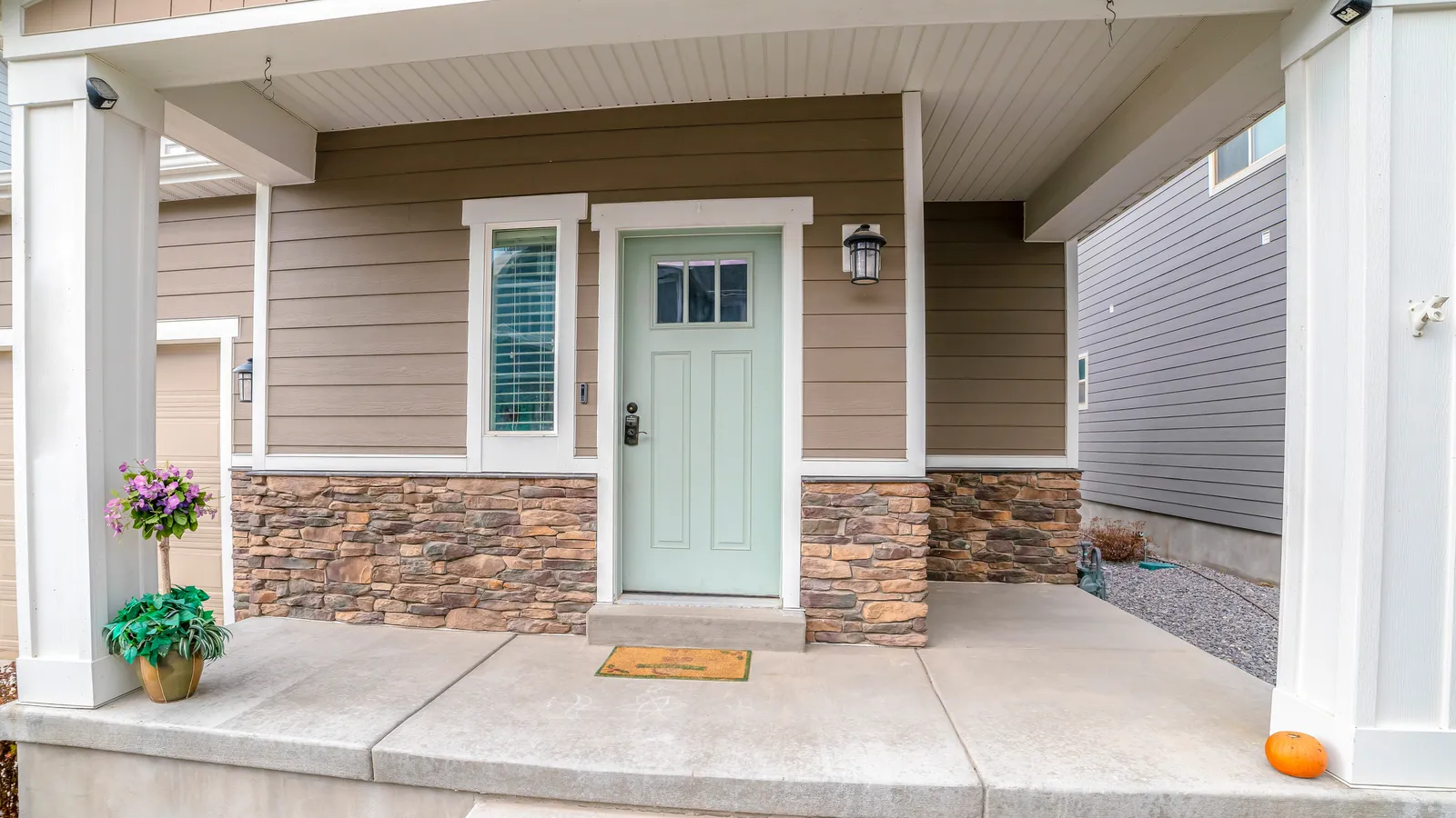 Five key areas pest control experts always seal in a home