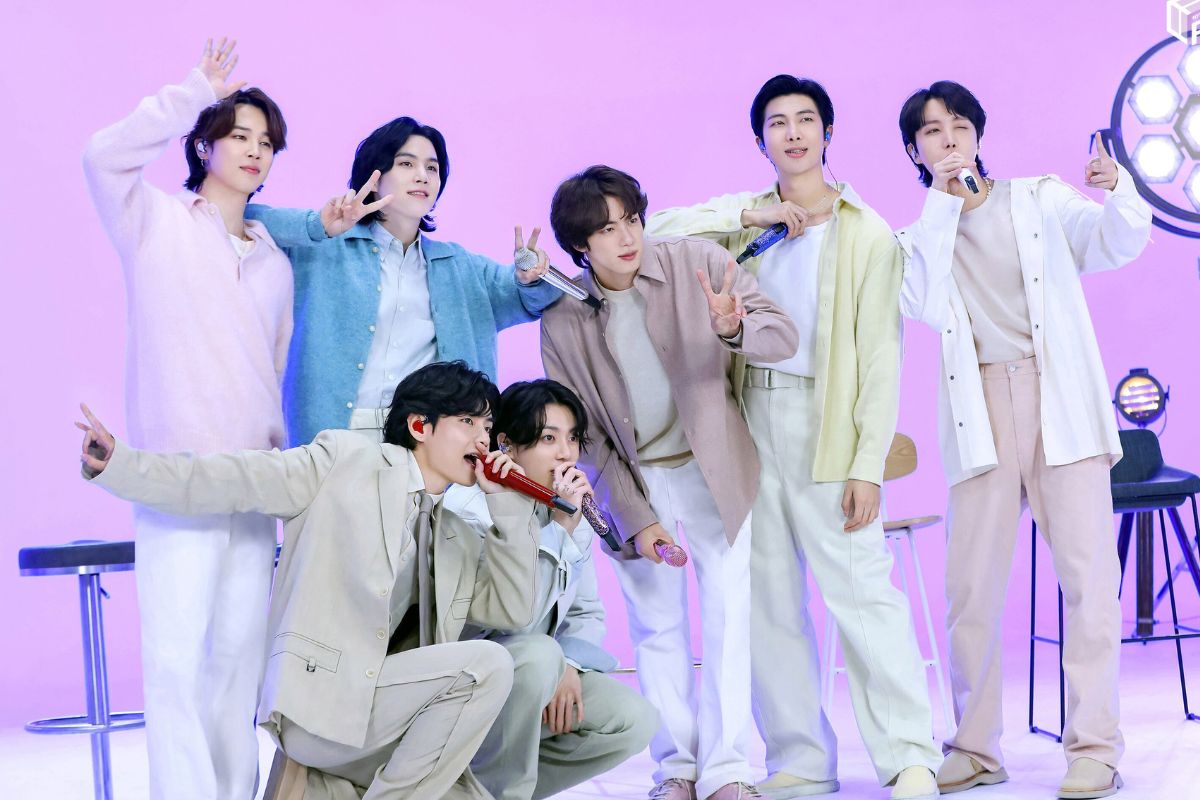 BTS sẽ có màn trình diễn tái xuất được phát trực tiếp trên Netflix