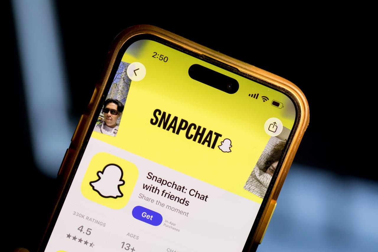 Snap stock pops after surprise earnings beat
