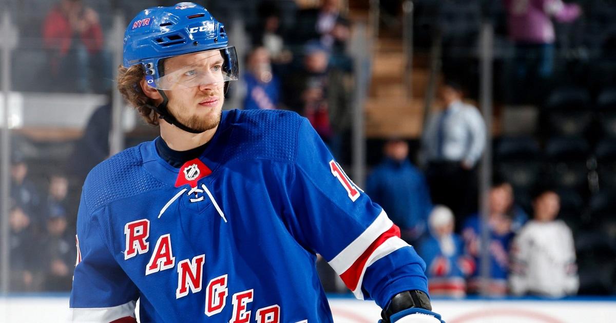 Artemi Panarin est échangé juste avant le gel des transactions