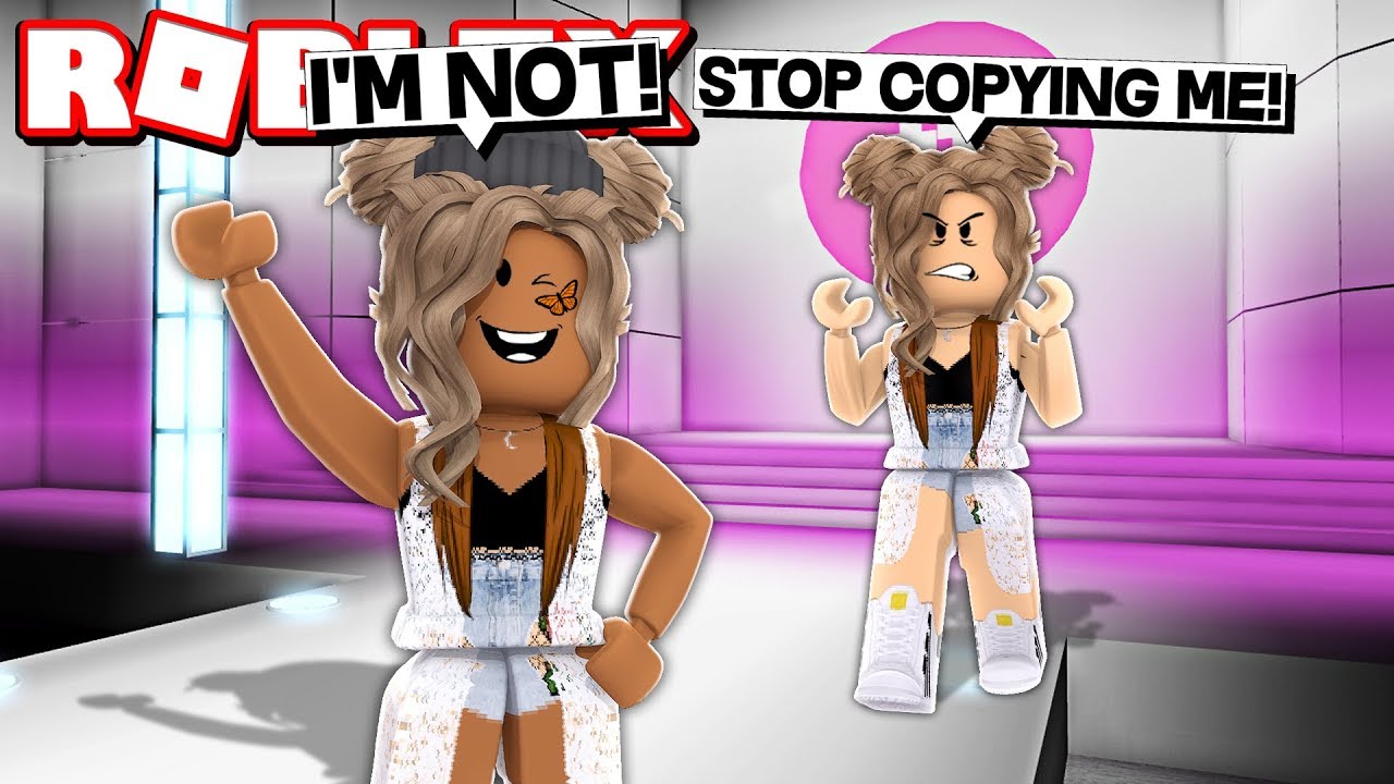 Copying Everyone S Outfit In Roblox Fashion Famous