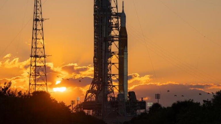 Rinviato di almeno un mese il lancio di Artemis II, la missione intorno ...