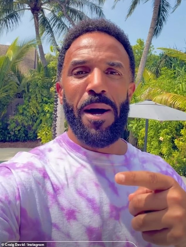 'Oh dear!' Craig David's attempt to save a flying fish goes viral after ...
