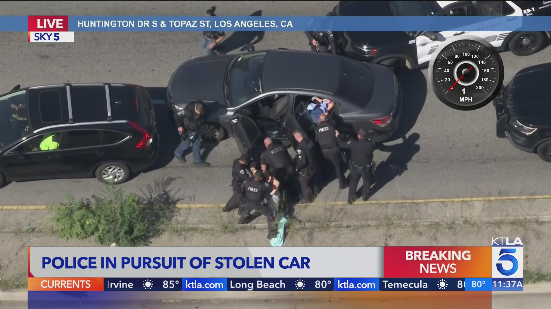 Authorities chase, detain driver of suspected stolen vehicle in Los Angeles