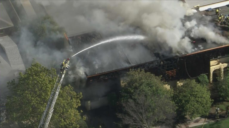 Crews battle structure fire in Alhambra