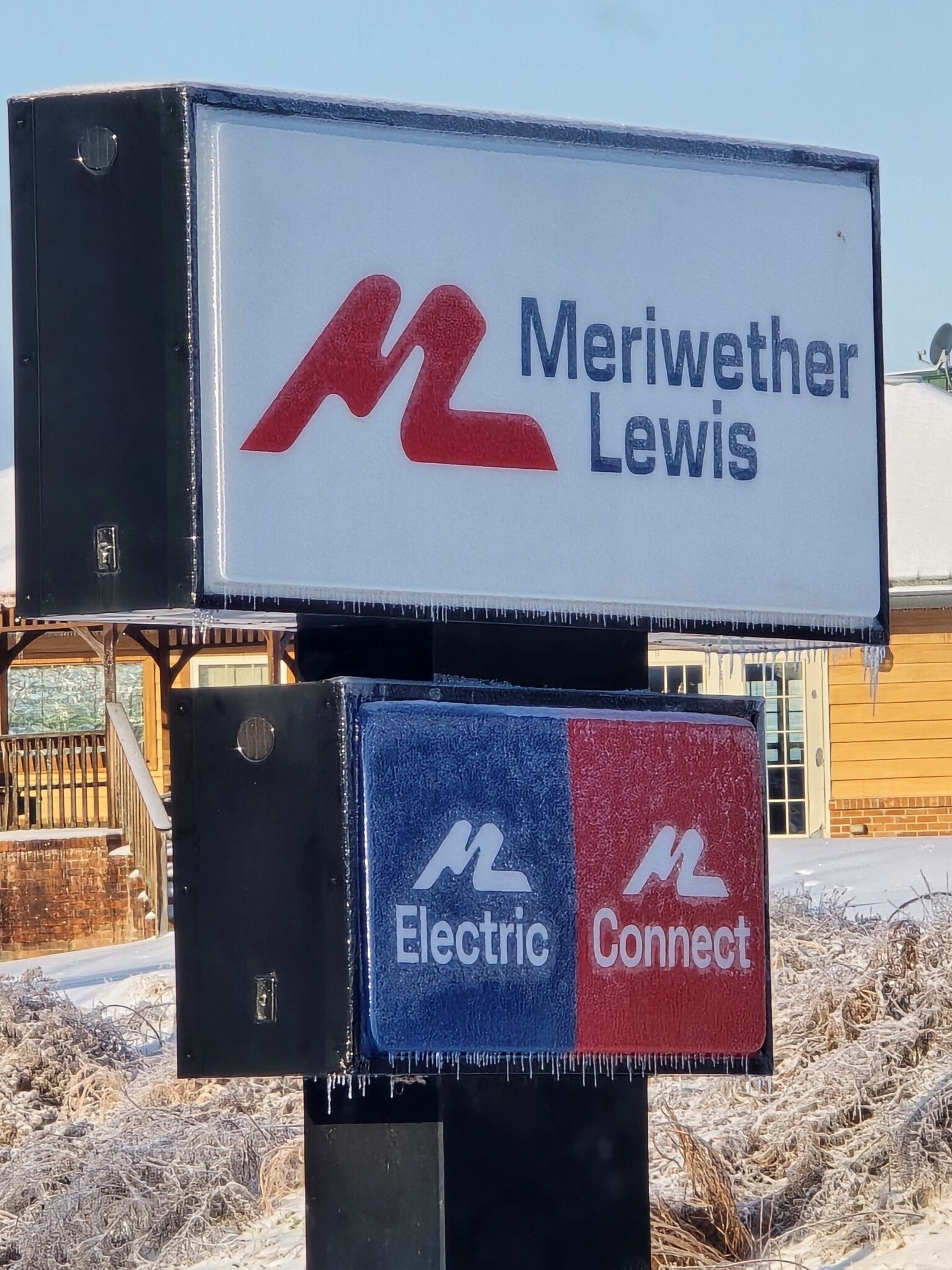 After 18,000 customers lost power in the winter storm, Meriwether Lewis ...