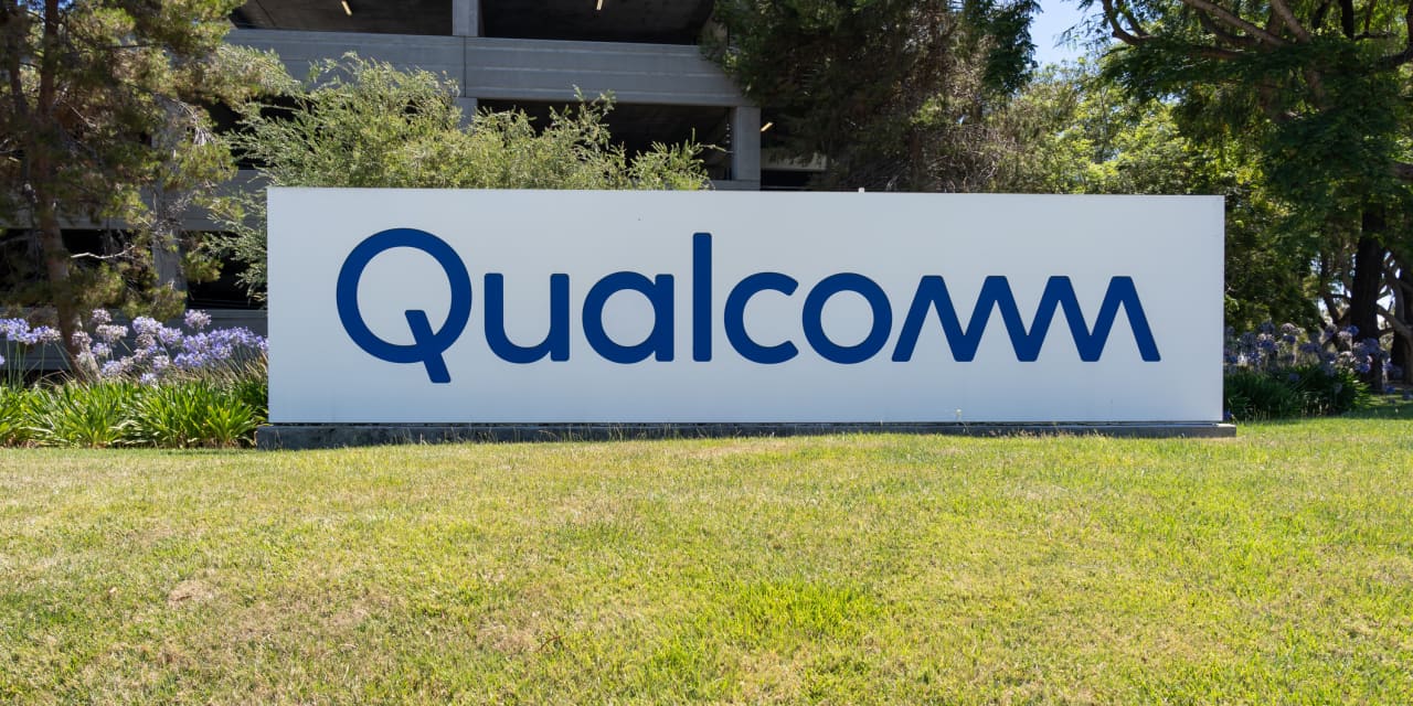 Qualcomm’s stock falls as memory constraints hit outlook<br><br>