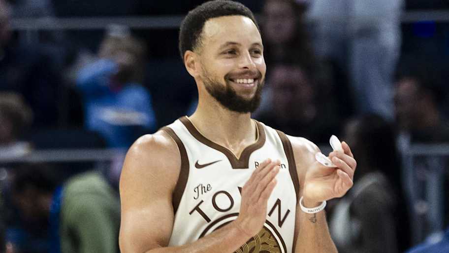 Warriors get prime buyout candidate after rival